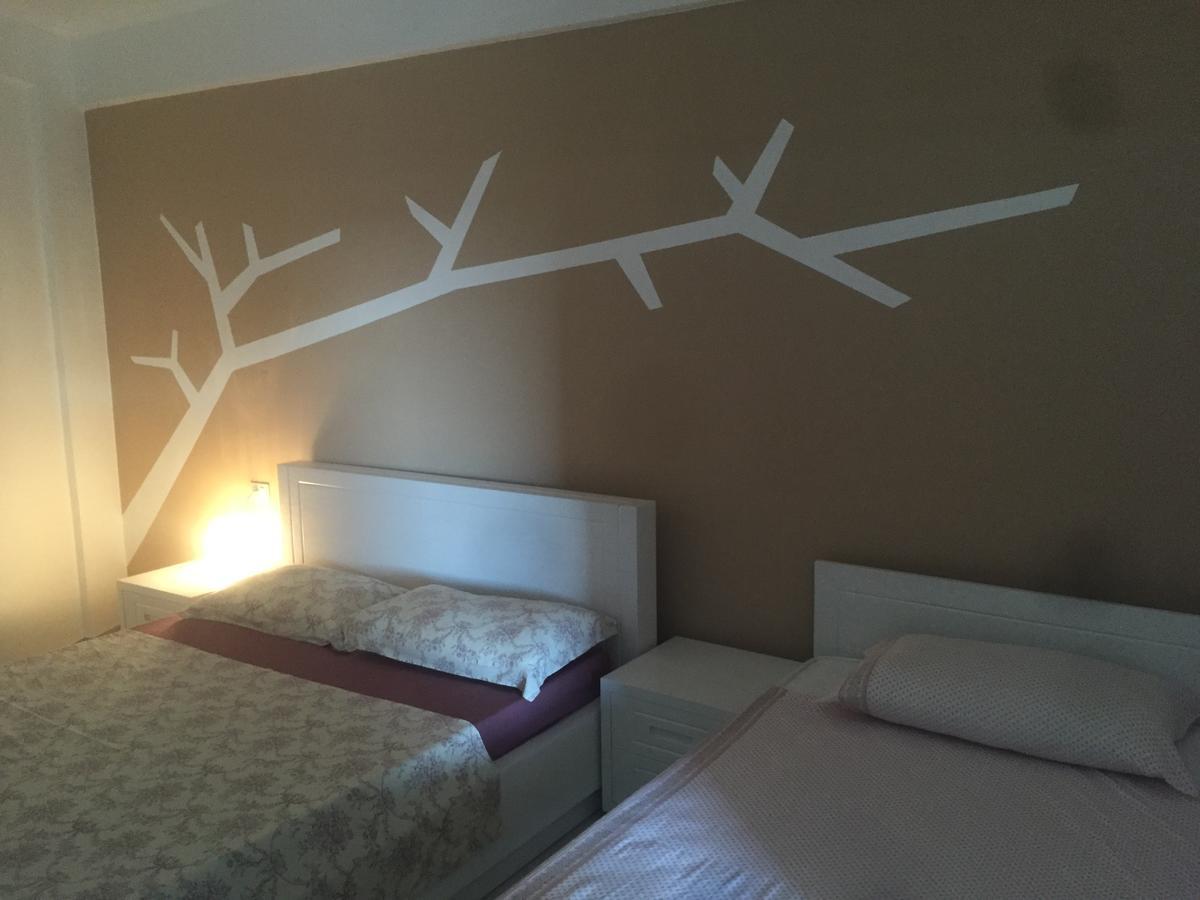 Aldi'S Guest House Vlorë 외부 사진